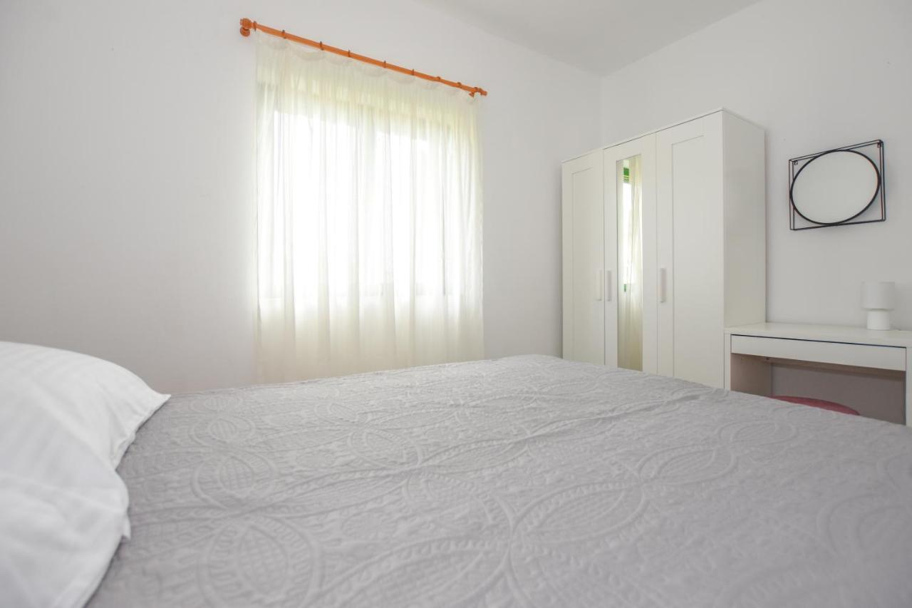 Apartments Kate Đảo Pag Ngoại thất bức ảnh