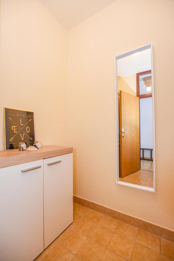 Apartments Kate Đảo Pag Ngoại thất bức ảnh