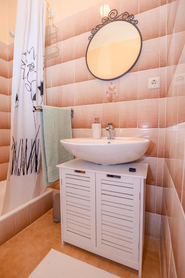 Apartments Kate Đảo Pag Ngoại thất bức ảnh