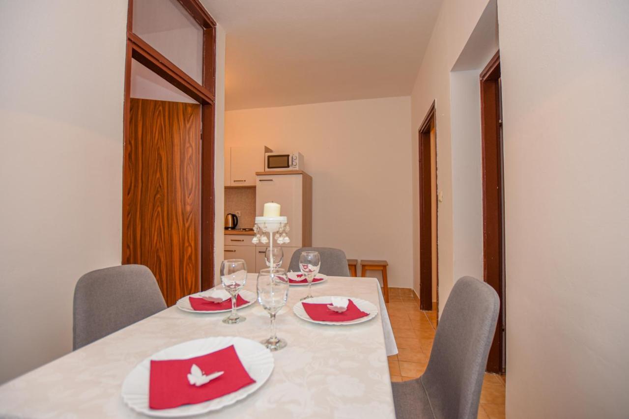 Apartments Kate Đảo Pag Ngoại thất bức ảnh