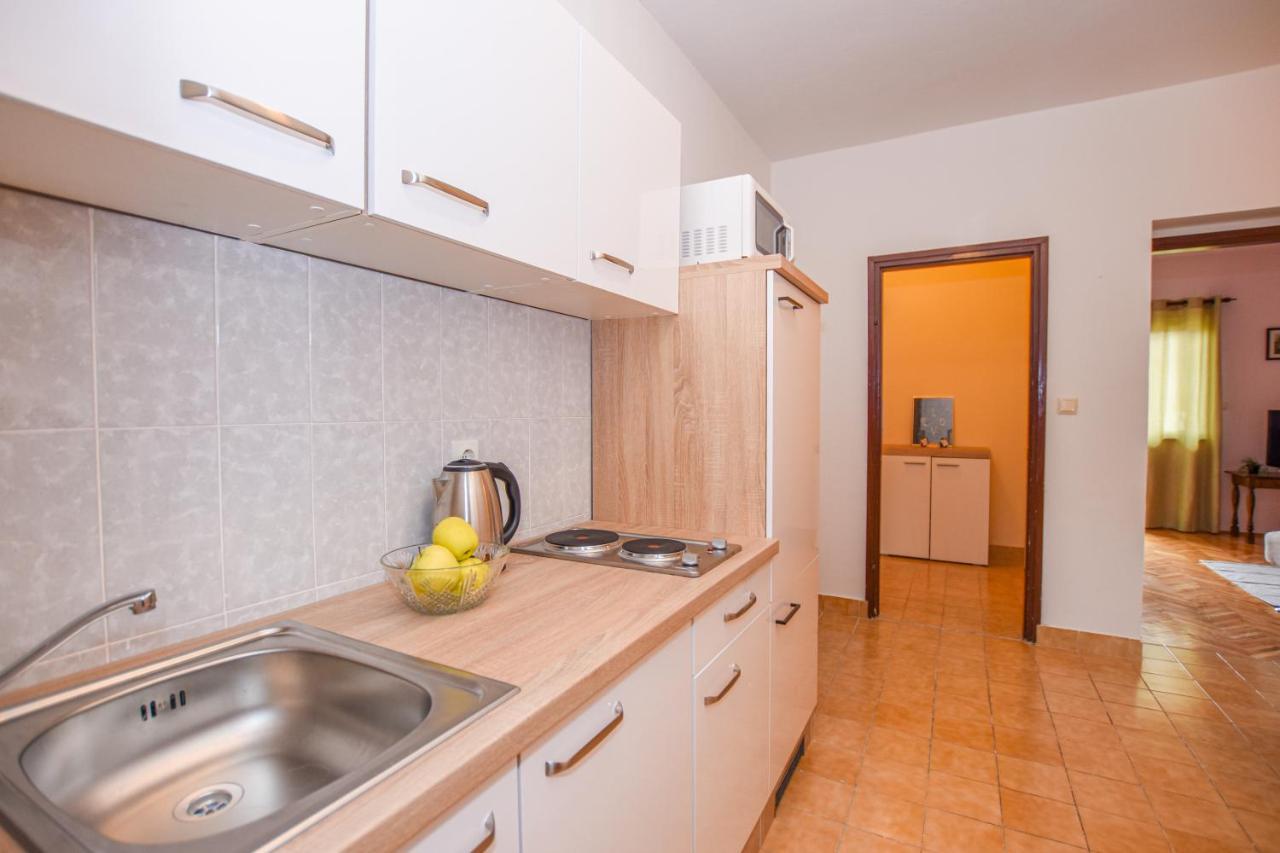 Apartments Kate Đảo Pag Ngoại thất bức ảnh