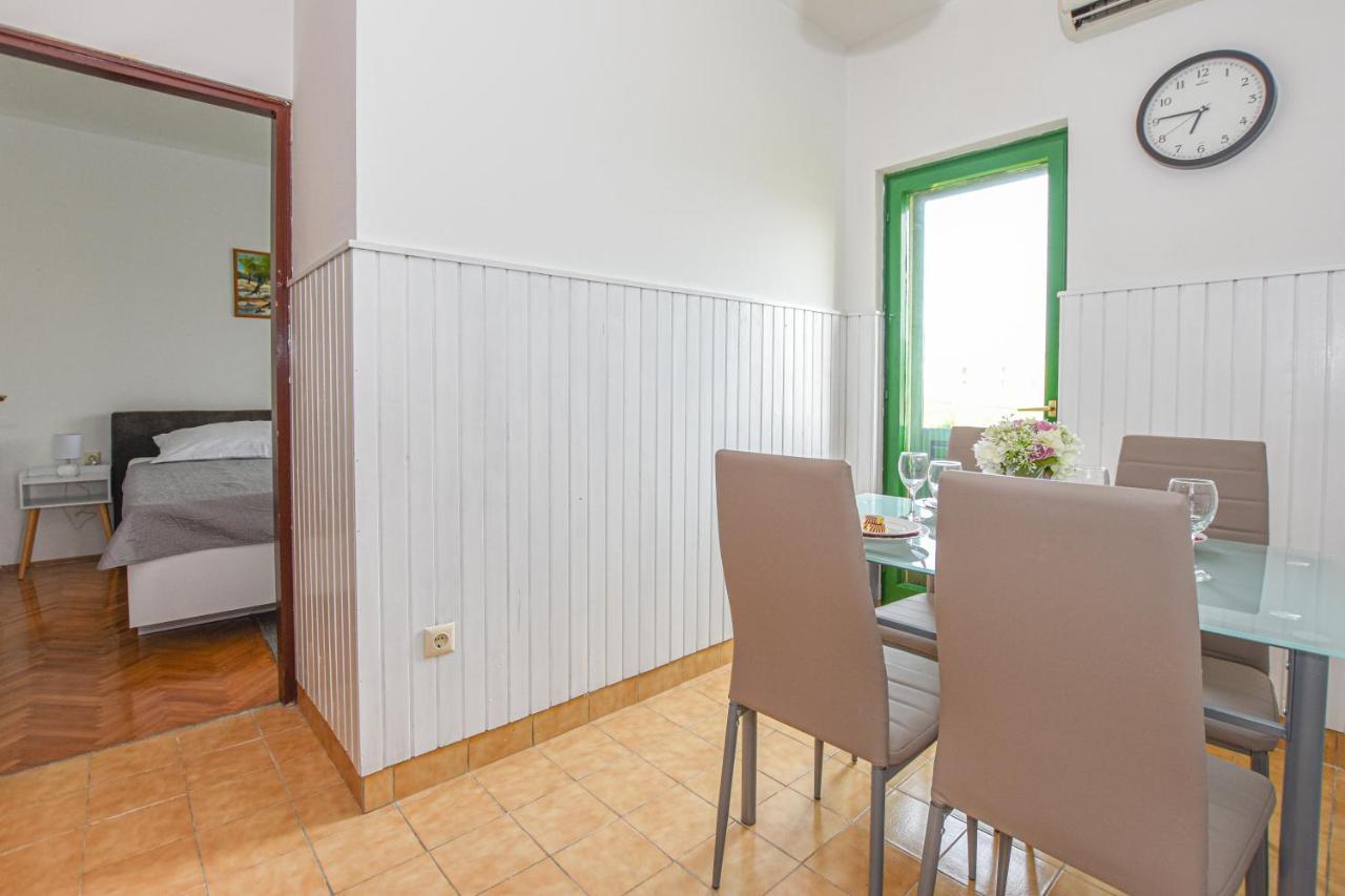 Apartments Kate Đảo Pag Ngoại thất bức ảnh